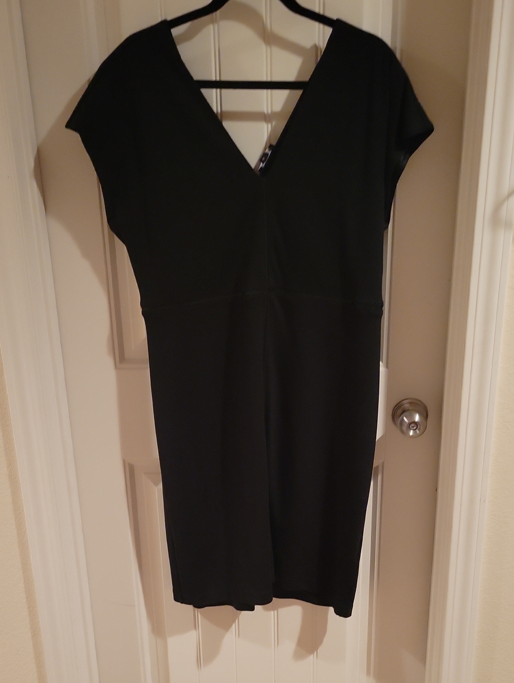 Express Black V-Neck Midi Dress
